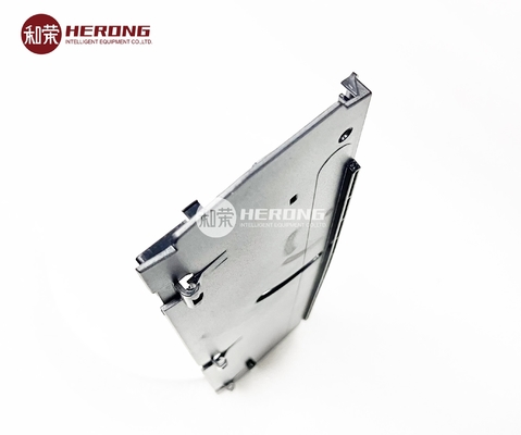 01750044014 Bagian Mesin ATM Wincor 2050xe Side Lock Cassette Frame Kanan